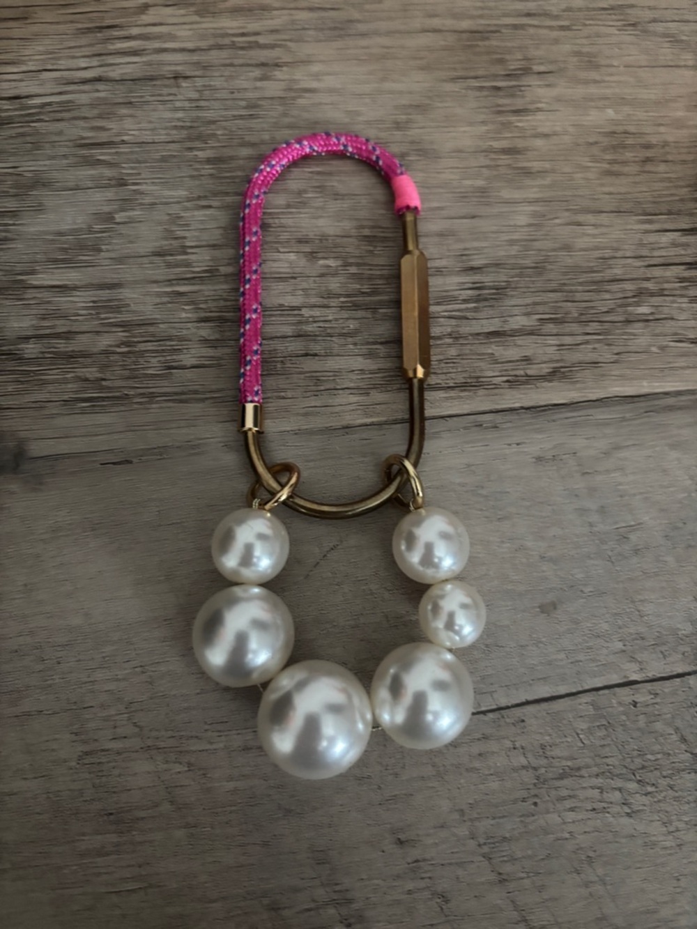ANTHROPOLOGIE 
Rope Caraber Bag Charm - Picture 2 of 2
